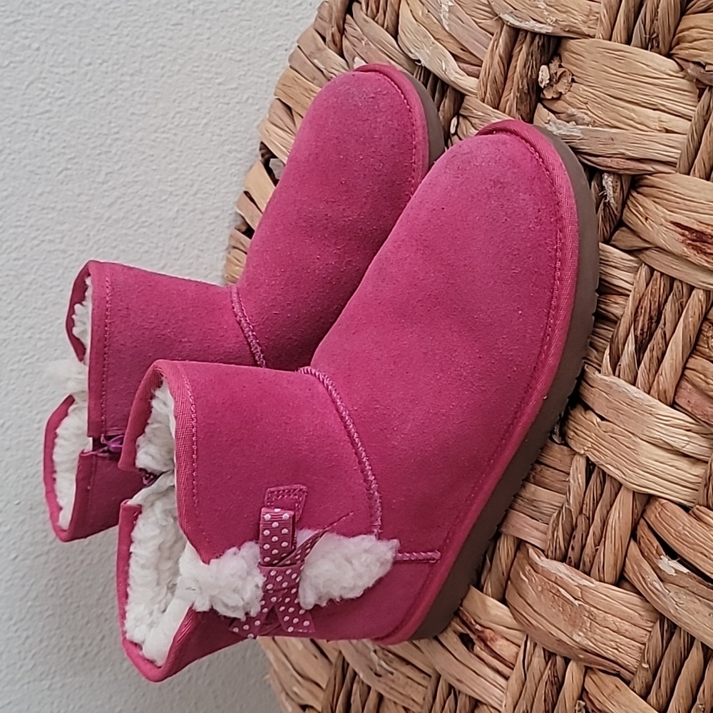 💕 UGG KOOKABURRA VICTORIA DOTS GIRLS SHORT WINTER BOOTS .